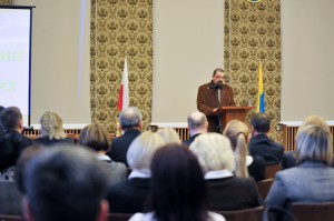 Prezes Andrzej Jakiel w wystąpieniu inauguracyjnym podsumował 10 lat pracy Stowarzyszenia.
